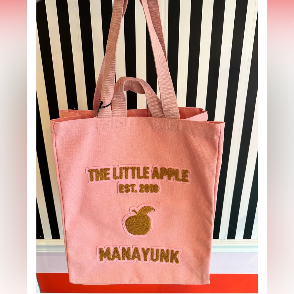 The Little Apple Pink Tote Bag NWOT